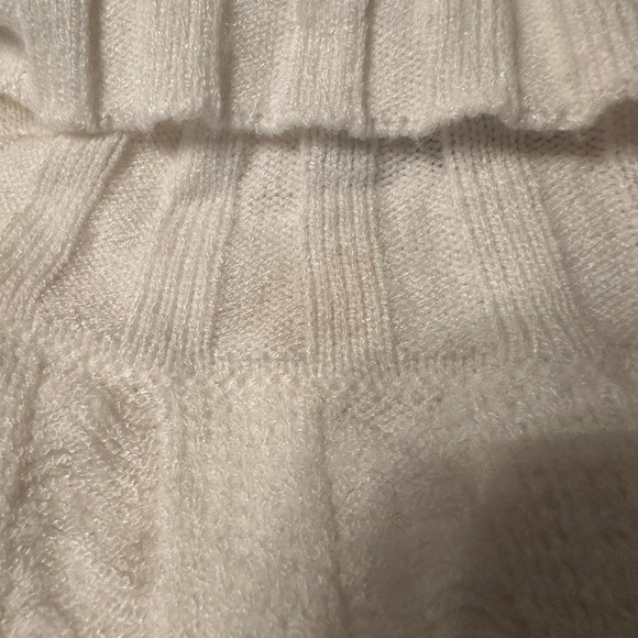 Gilli Picked Stitch Sweater - NWT - Size S - Picture 13 of 15